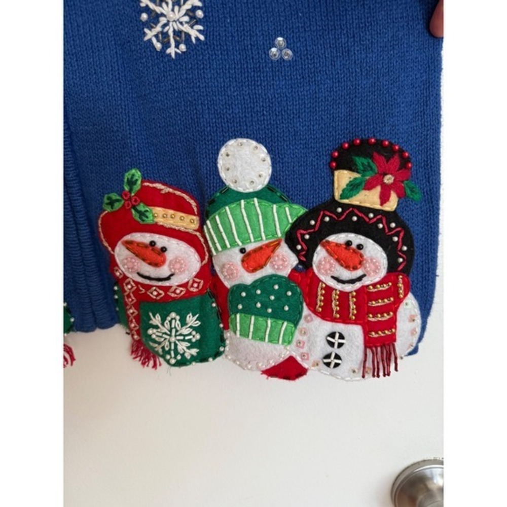 Vintage Snowman Christmas Sweater - Cute “Ugly Christmas Sweater” - Picture 3 of 9